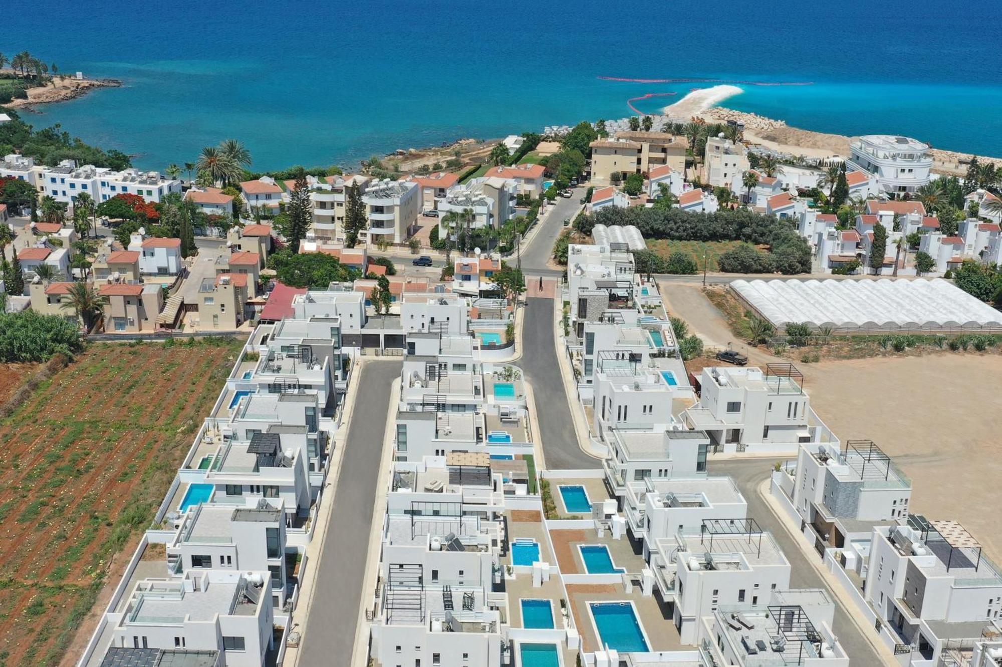 Villa Queen Valentina Protaras Luaran gambar