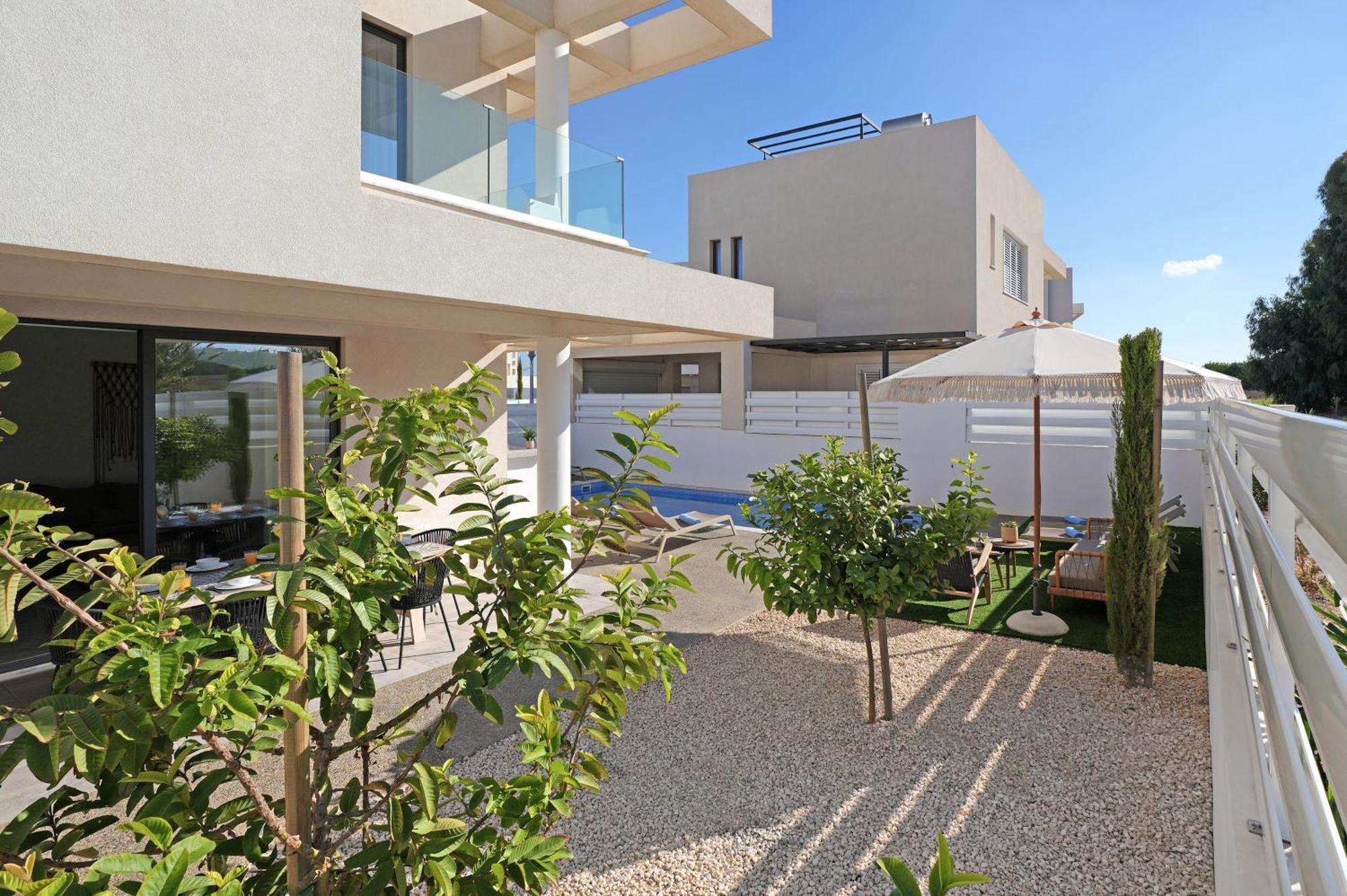 Villa Queen Valentina Protaras Luaran gambar