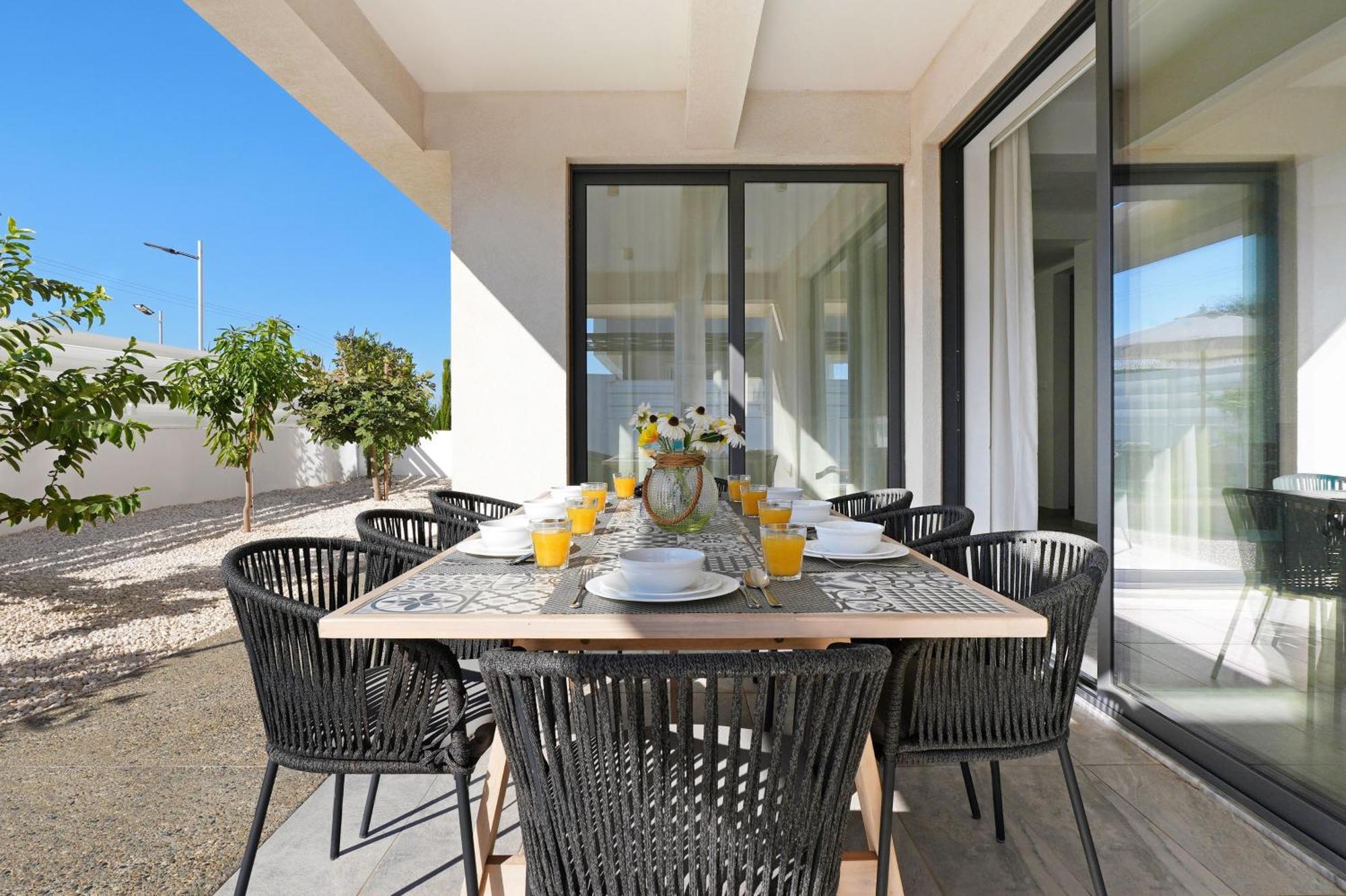 Villa Queen Valentina Protaras Luaran gambar